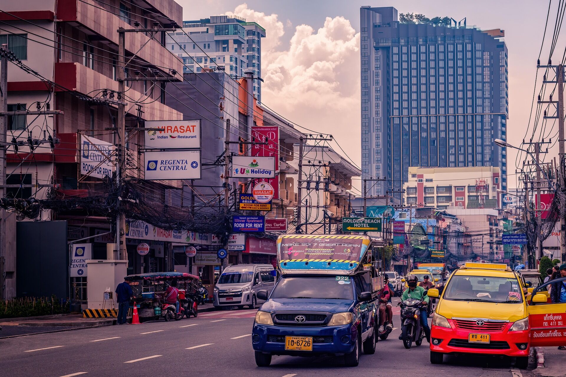 Photograph the festive spirit of Pattaya’s culture